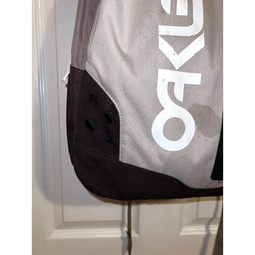OAKLEY 2013 Black & Brown Three Pocket Backpack